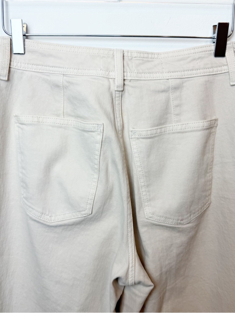 Universal Thread | Wide Leg Ankle Jeans Trousers in Cream - Picture 4 of 7